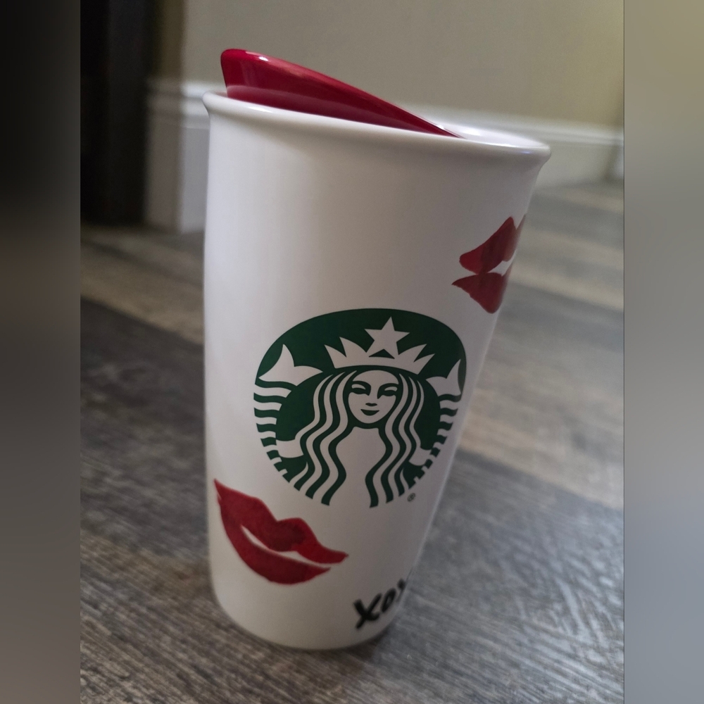 Starbucks 2016 Valentines Day Lips XO Double Wall Traveller Tumbler 12oz